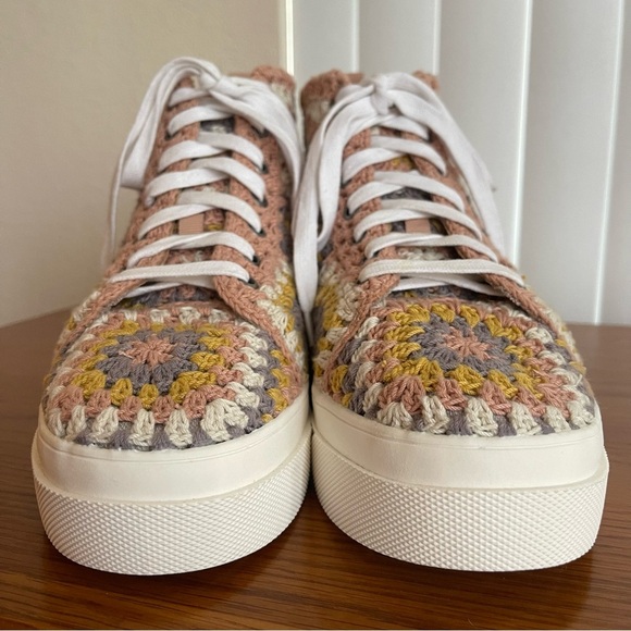Lucky Brand Curla High Top Platform Crochet Sneakers Size 8 - Picture 6 of 16
